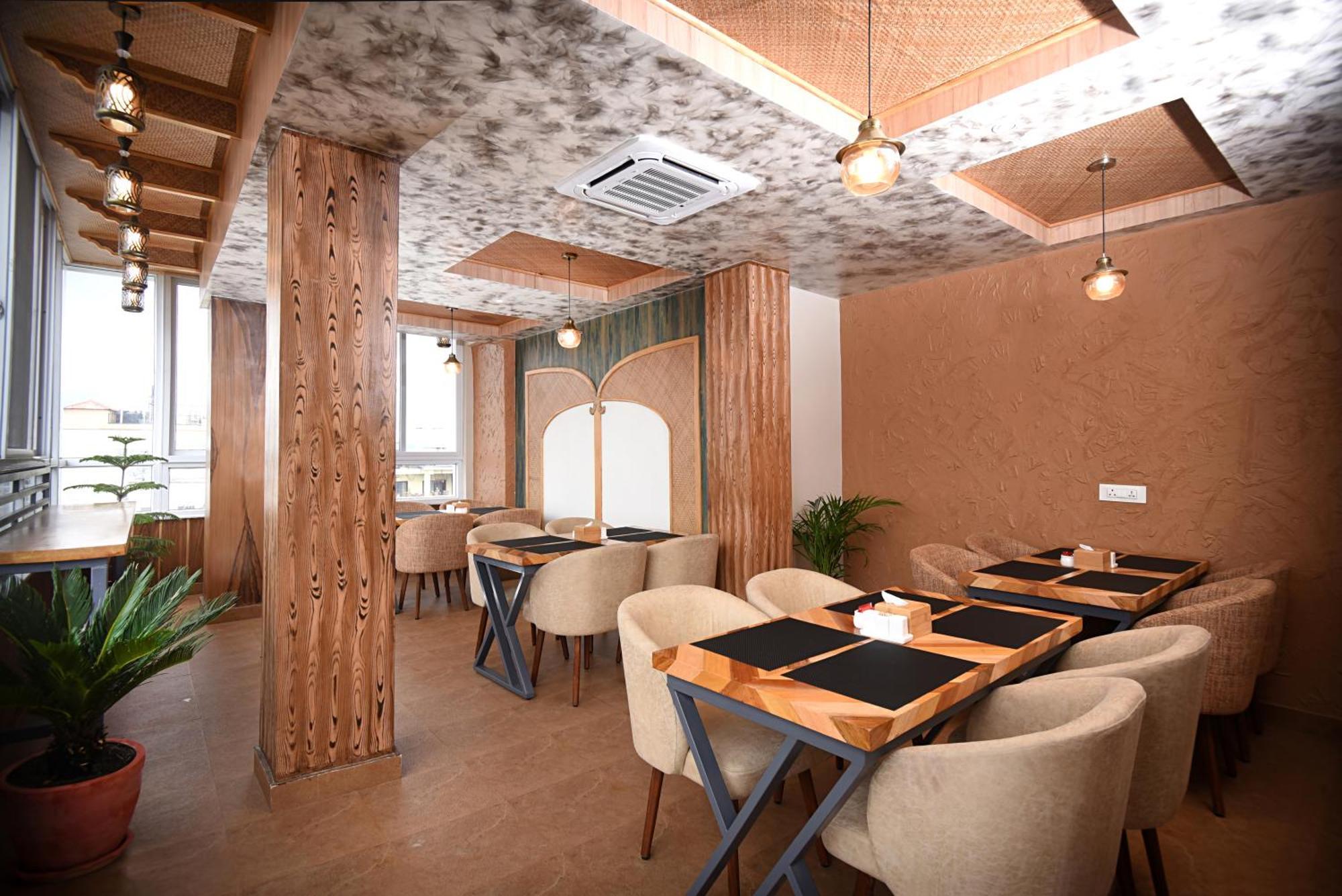 Hotel Vistara Kathmandu Exterior foto